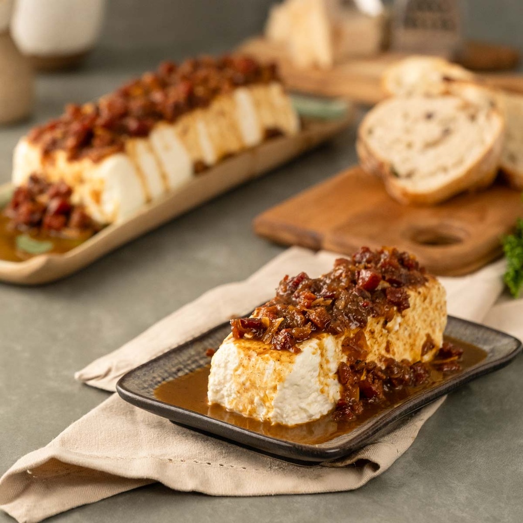 Terrine de parmesão com geléia de bacon Padaria Vianney