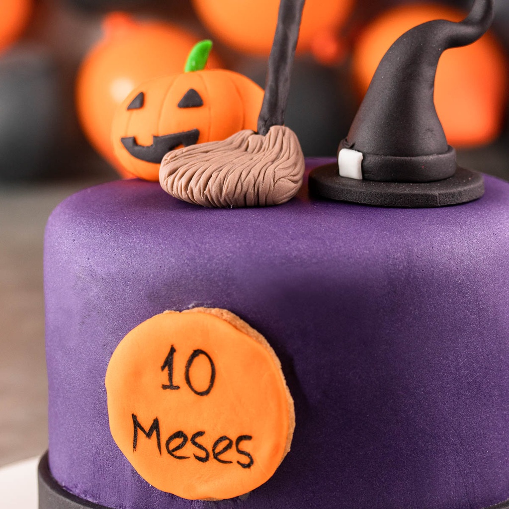 Torta Torta Halloween MêsVersário