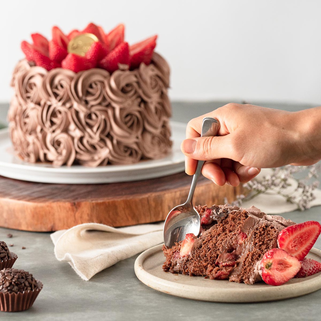 Torta de Brigadeiro com Morango