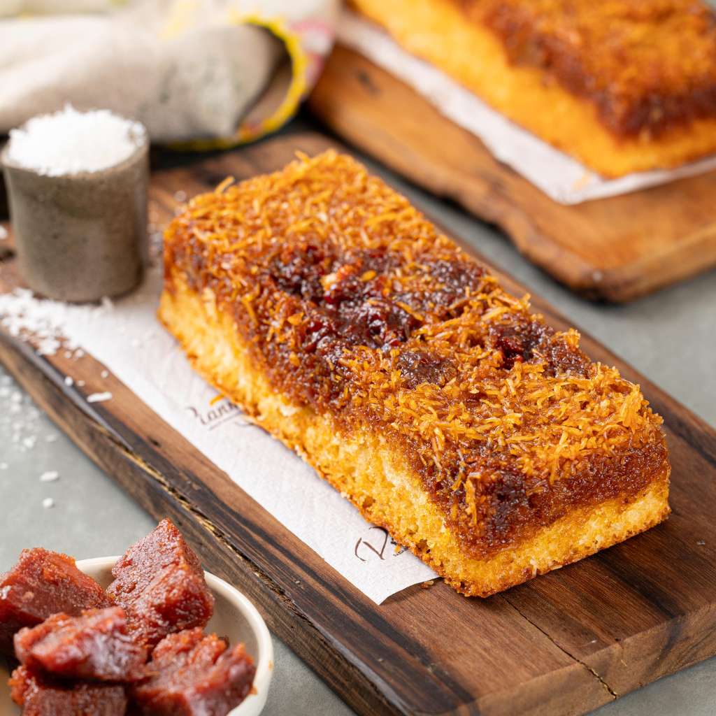 Bolo de Cocada com Goiabada