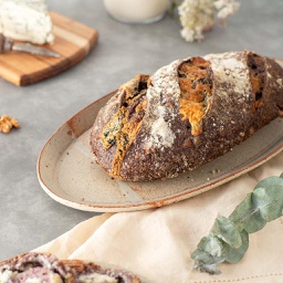 Pão de Nozes com Gorgonzola 