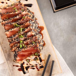 [109718] Sashimi de Atum Toast 