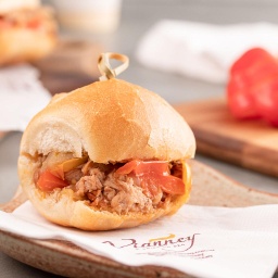 Mini Pão Francês com Pernil