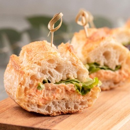 [094082] Mini Sanduíche de Salpicão na Baguete Original