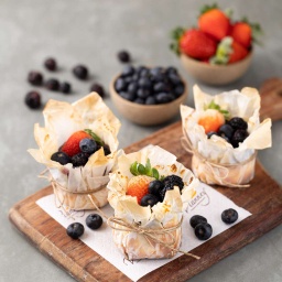 [111634] Mini Cheesecake basca com frutas vermelhas